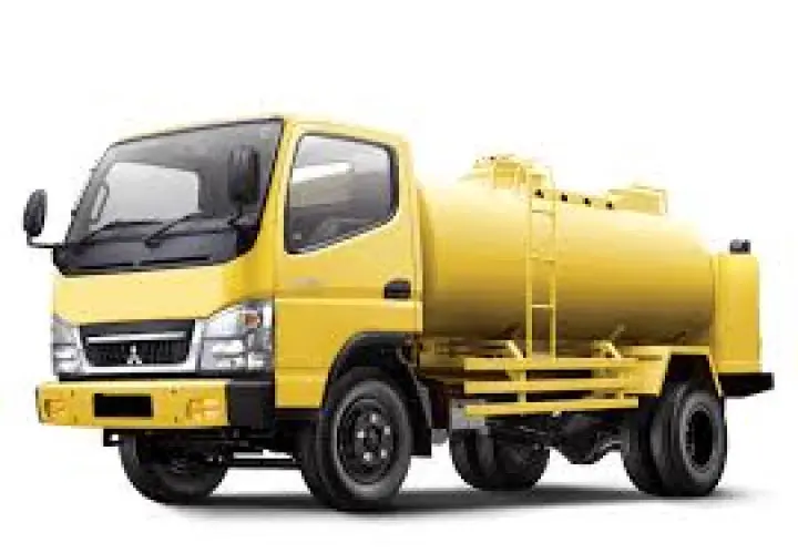 SEDOT WC SAMPAI HABIS di Kesambi